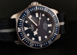 Tudor Pelagos 25707B/22 (2022) - Blue dial 42 mm Titanium case