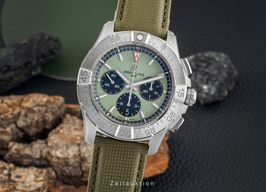 Breitling Avenger AB0147101L1X1 -