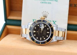 Rolex Submariner Date 16613LN -