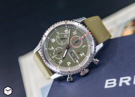 Breitling Aviator 8 A133161A1L1X1 (2025) - Green dial 43 mm Steel case