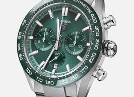 TAG Heuer Carrera CBN2A1N.BA0643 (2024) - Groen wijzerplaat 44mm Staal