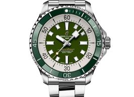 Breitling Superocean 44 A17376A31L1A1 (2025) - Green dial 44 mm Steel case