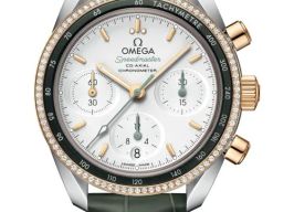 Omega Speedmaster 324.28.38.50.02.001 (2026) - Silver dial 38 mm Steel case
