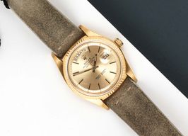 Rolex Day-Date 1803 (1976) - Gold dial 36 mm Yellow Gold case