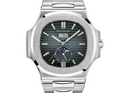 Patek Philippe Nautilus 5726/1A-014 (2023) - Blue dial 41 mm Steel case