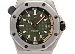 Audemars Piguet Royal Oak Offshore Diver 15720ST.OO.A052CA.01 (2021) - Groen wijzerplaat 42mm Staal