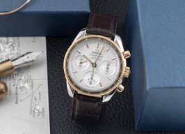 Omega Speedmaster 324.23.38.50.02.001 (2009) - Silver dial 38 mm Steel case