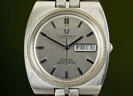 Omega Constellation 168.045 (1969) - Silver dial 36 mm Steel case