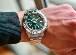 Grand Seiko Sport Collection SBGE295 (2023) - Groen wijzerplaat Onbekend Staal