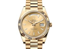Rolex Day-Date 40 228238-0003 (2024) - Champagne dial 40 mm Yellow Gold case