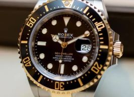 Rolex Sea-Dweller 126603 (2023) - Black dial 43 mm Gold/Steel case