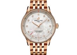 Breitling Navitimer R77320E61A1R1 (2025) - Pearl dial 32 mm Red Gold case