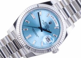 Rolex Day-Date 40 228236 -