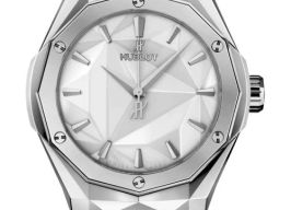 Hublot Classic Fusion 550.NS.2200.NS.ORL22 (2026) - White dial 40 mm Titanium case