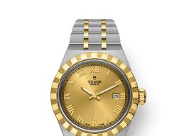 Tudor Royal 28303-0004 (2024) - Champagne wijzerplaat 28mm Staal