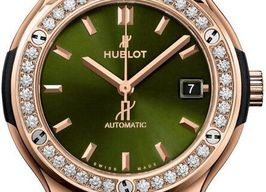 Hublot Classic Fusion 565.OX.8980.LR.1204 (2026) - Green dial 38 mm Red Gold case