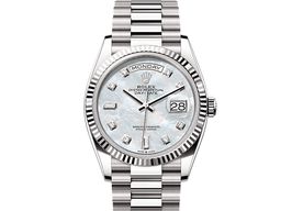 Rolex Day-Date 36 128239 (2025) - Parelmoer wijzerplaat 36mm Witgoud