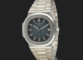 Patek Philippe Nautilus 5711 (2007) - 40 mm