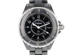 Chanel J12 H0682 -