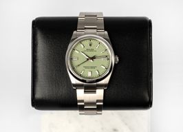 Rolex Oyster Perpetual 36 126000 -