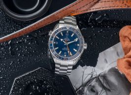 Omega Seamaster Planet Ocean 232.30.44.22.03.001 (Onbekend (willekeurig serienummer)) - Blauw wijzerplaat 44mm Staal