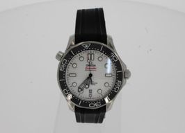 Omega Seamaster Diver 300 M 210.32.42.20.04.001 (2024) - Wit wijzerplaat 42mm Staal