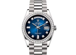 Rolex Day-Date 36 128349RBR (2025) - Blauw wijzerplaat 36mm Witgoud