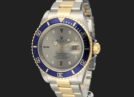 Rolex Submariner Date 16613LN (2008) - Grey dial 40 mm Gold/Steel case