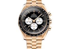 Omega Speedmaster Moonphase 310.60.42.50.01.002 (2026) - Black dial 42 mm Yellow Gold case