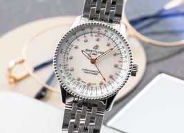 Breitling Navitimer A17395 -