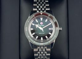 Rado HyperChrome Captain Cook R32105153 (2019) - Black dial 42 mm Steel case