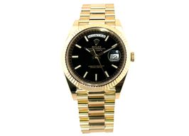 Rolex Day-Date 40 228238 (2019) - Black dial 40 mm Yellow Gold case