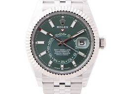 Rolex Sky-Dweller 336934 (2024) - Groen wijzerplaat 42mm Goud/Staal