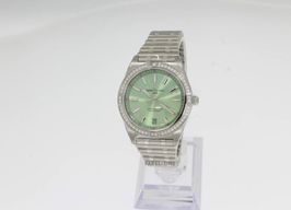 Breitling Chronomat 36 A10380591L1A1 (2025) - Green dial 36 mm Steel case