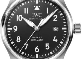 IWC Pilot Mark IW328202 (2025) - Zwart wijzerplaat 40mm Staal