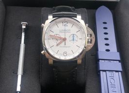 Panerai Luminor Chrono PAM01218 (2025) - White dial 44 mm Steel case