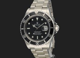 Rolex Submariner Date 16610 (2001) - Zwart wijzerplaat 40mm Staal