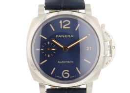 Panerai Luminor Due PAM00926 (Unknown (random serial)) - Blue dial 38 mm Titanium case