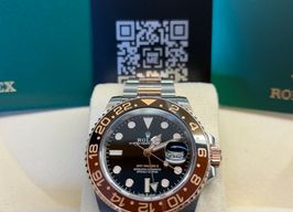 Rolex GMT-Master II 126711CHNR (2021) - Black dial 40 mm Gold/Steel case