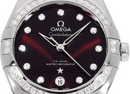 Omega Constellation 131.18.36.20.61.001 (2023) - Red dial 36 mm Steel case