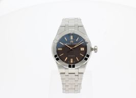 Maurice Lacroix Aikon AI6007-SS002-331-1 (2025) - Grijs wijzerplaat 39mm Staal