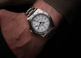 Rolex Explorer II 16570 (Onbekend (willekeurig serienummer)) - Wit wijzerplaat 40mm Staal