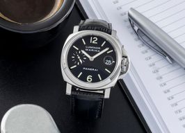 Panerai Luminor Marina Automatic PAM00050 (Unknown (random serial)) - Black dial 40 mm Steel case