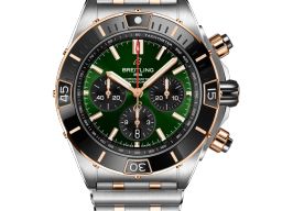 Breitling Chronomat UB0136251L1U1 (2022) - Groen wijzerplaat 44mm Goud/Staal