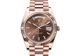 Rolex Day-Date 40 228235-0053 (2024) - Brown dial 40 mm Rose Gold case