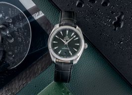 Omega Seamaster Aqua Terra 220.13.41.21.10.001 (Unknown (random serial)) - Green dial 41 mm Steel case