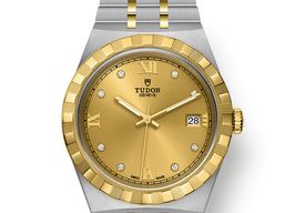 Tudor Royal 28503-0005 (2024) - Champagne wijzerplaat 38mm Staal