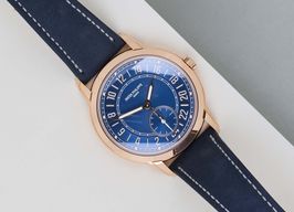 Patek Philippe Calatrava 5224R-001 (2024) - Blue dial 42 mm Rose Gold case
