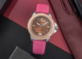 Glashütte Original Sport Evolution 1-39-21-01-02-04 (Unknown (random serial)) - Pink dial 37 mm Steel case