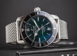 Breitling Superocean Heritage II 42 AB2010121L1A1 (2024) - Green dial 42 mm Steel case